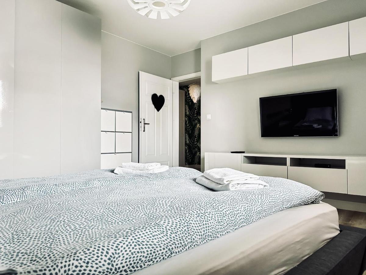 Cozy Apartment In Old Chocolate Factory คราคูฟ ภายนอก รูปภาพ